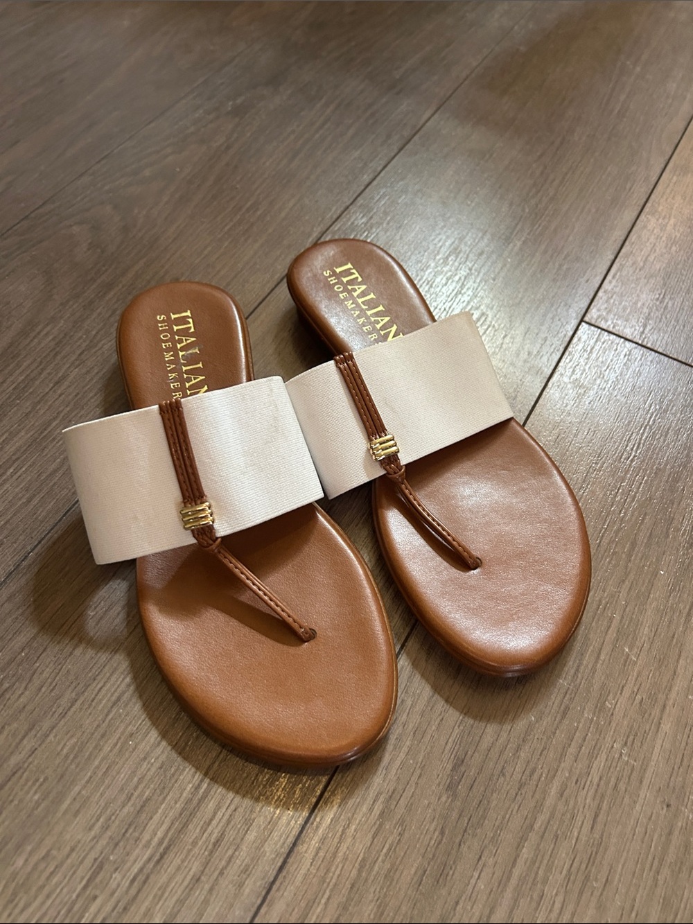 Italian ShoeMakers Neutral Sandals size 7